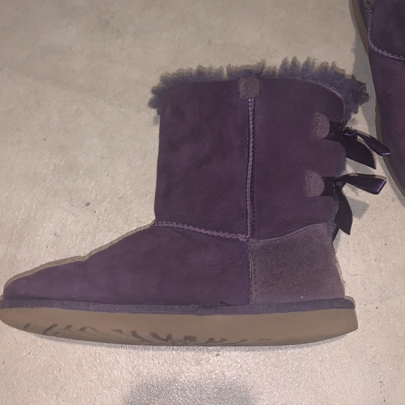 Kid’s Purple Bailey Bow Uggs - Picture 3 of 7